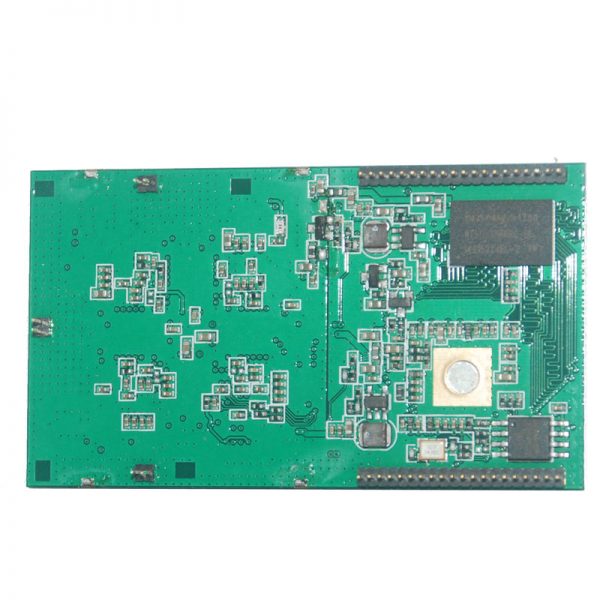 の代替ビュー Car DVB-T2 4-Tuner PCBモバイル用モバイルテレビデジタルオートモバイルデジタルテレビレシーバー4つのSIANOチップセットDVBT2用