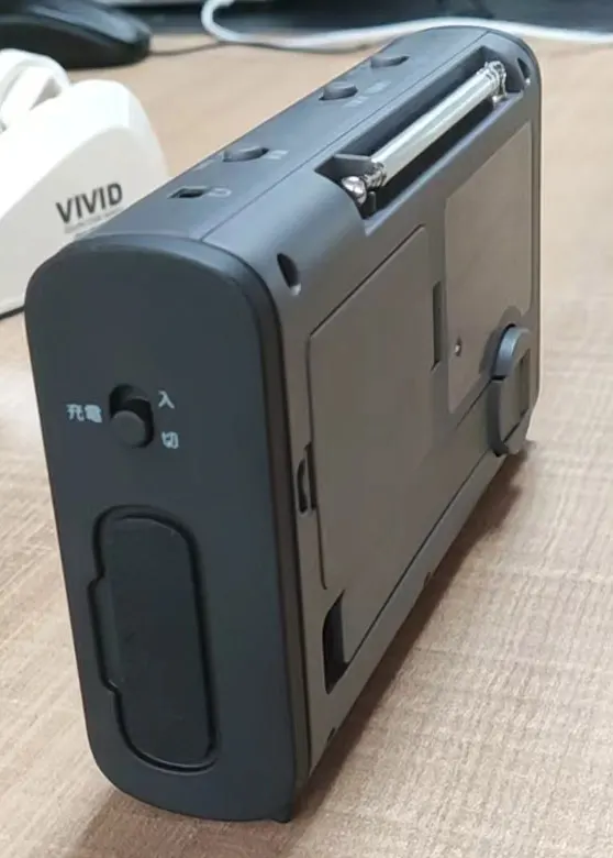 ISDB-T-factory-customized-Radio-Hand-crank-powered-rechargeable-battery-solar-power-ODM