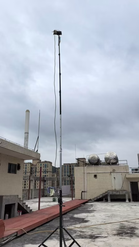 12 Meter Pneumatic MAST for Bi-directional video data link for UGV GCS 